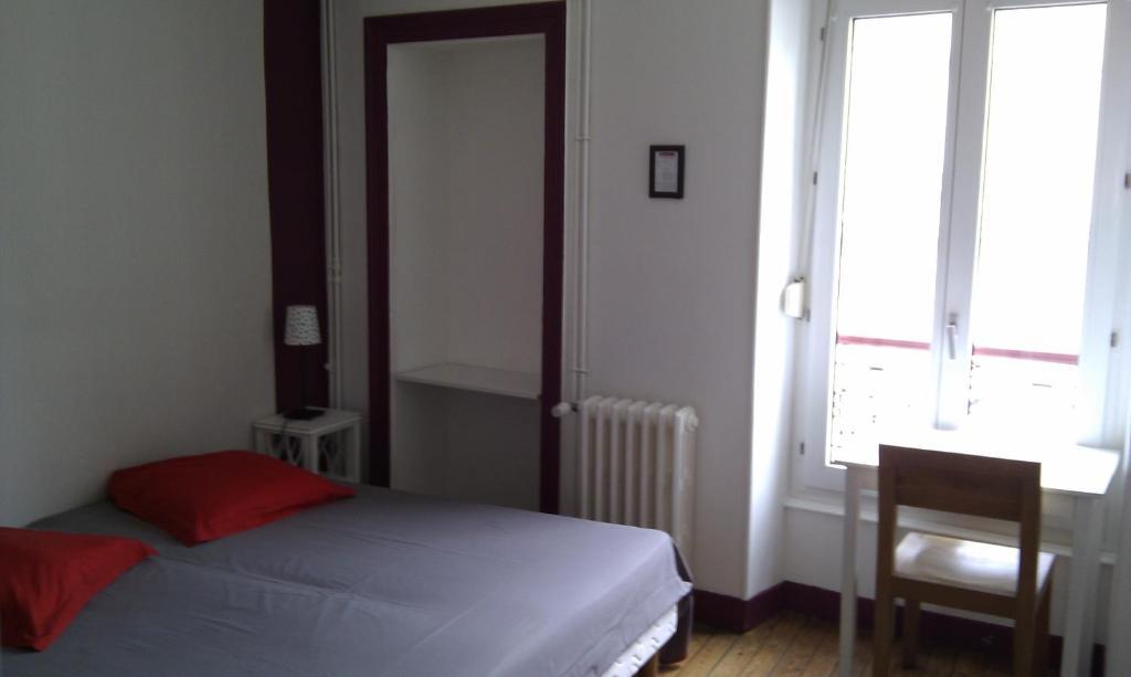 Select Hotel Le Mans Pokoj fotografie